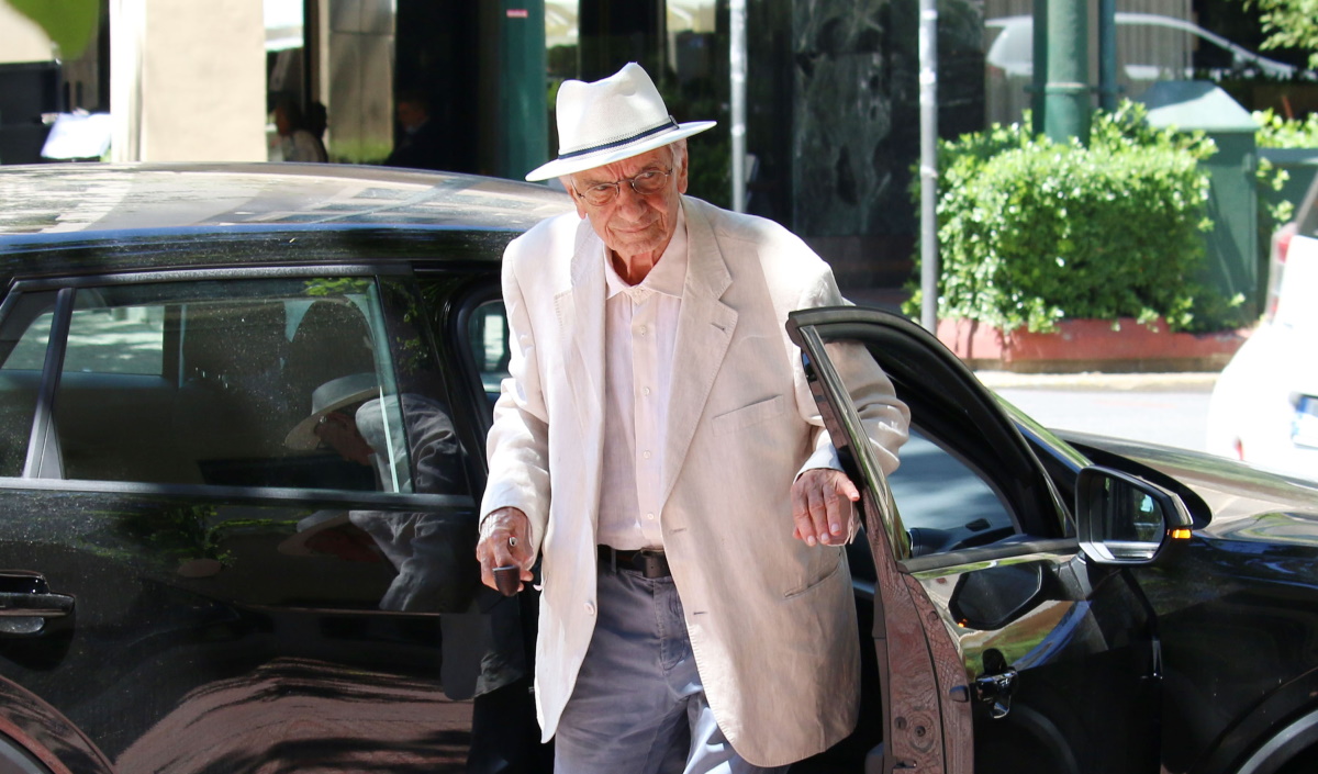 Πέθανε ο συγγραφέας Βασίλης Βασιλικός