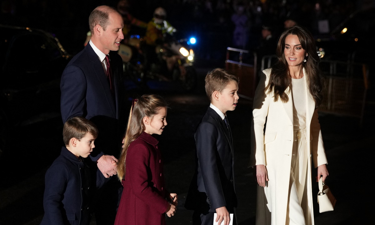 Πριγκίπισσα Κάθριν: Με total λευκό look και bespoke παλτό στη χριστουγεννιάτικη λειτουργία