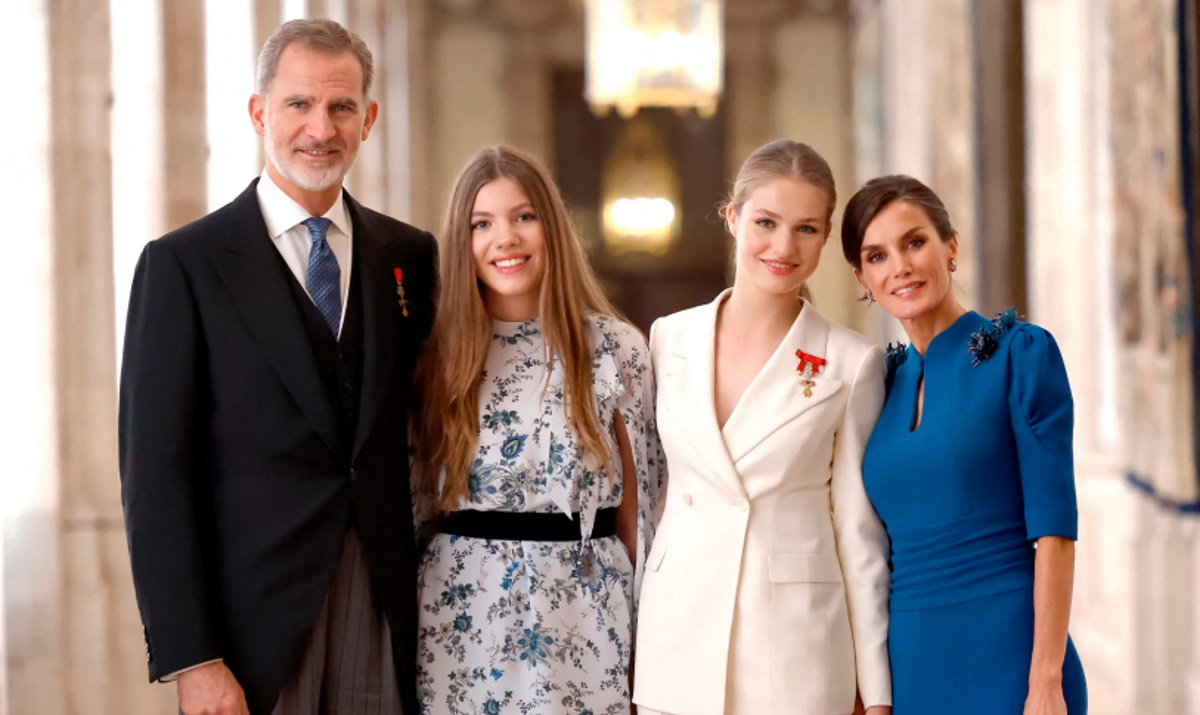 Βασιλιάς Φελίπε – Βασίλισσα Λετίσια: Αυτή είναι η πρωτοχρονιάτικη κάρτα της βασιλικής οικογένειας της Ισπανίας