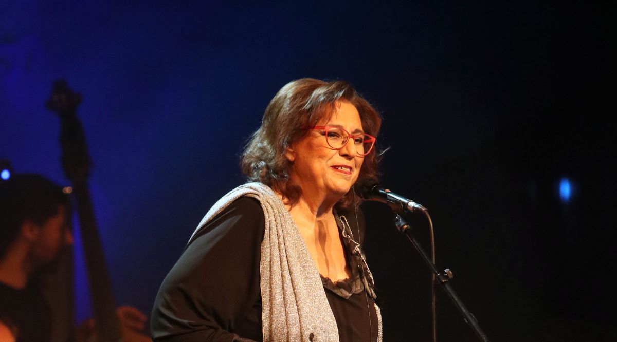 Μαρία Φαραντούρη για Γιώργο Νταλάρα: «Εγώ δε θα τολμούσα ποτέ να εκφέρω μια γνώμη στο τραγούδι»