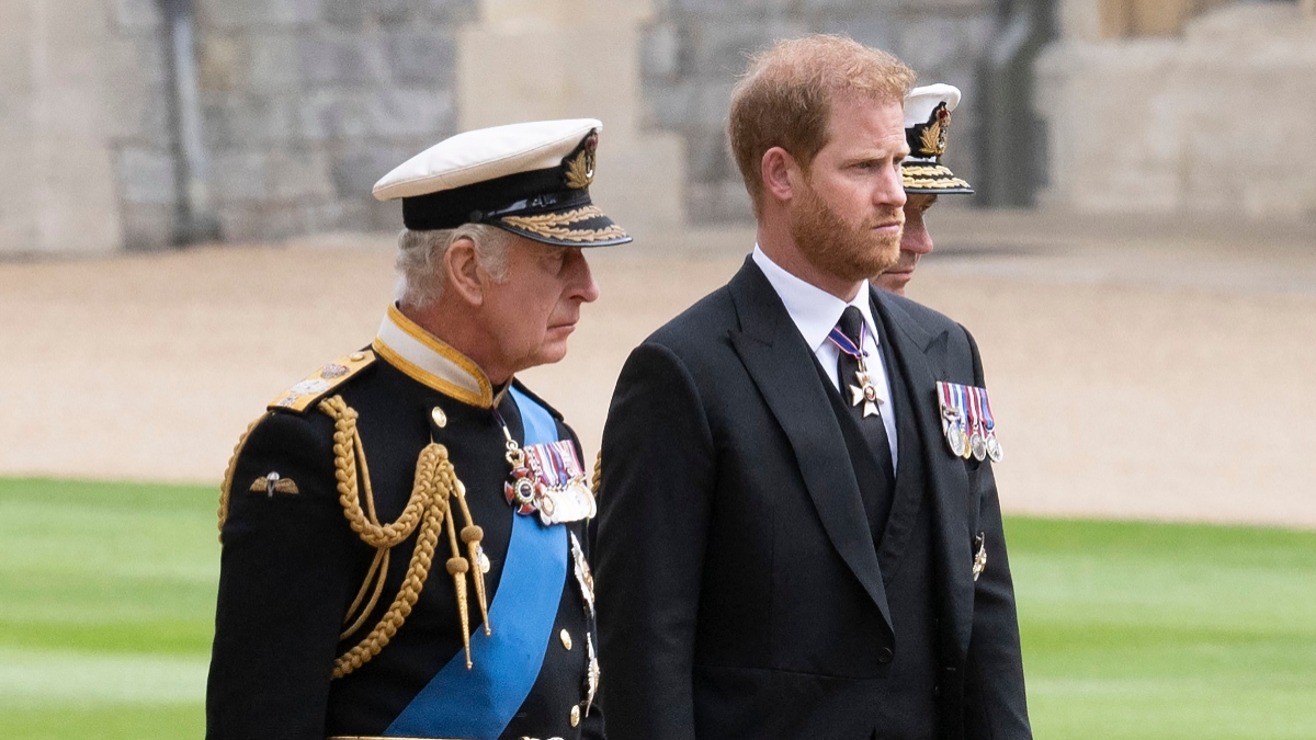Πρίγκιπας Χάρι: Επιστρέφει στην Αγγλία μετά τη διάγνωση του βασιλιά Καρόλου