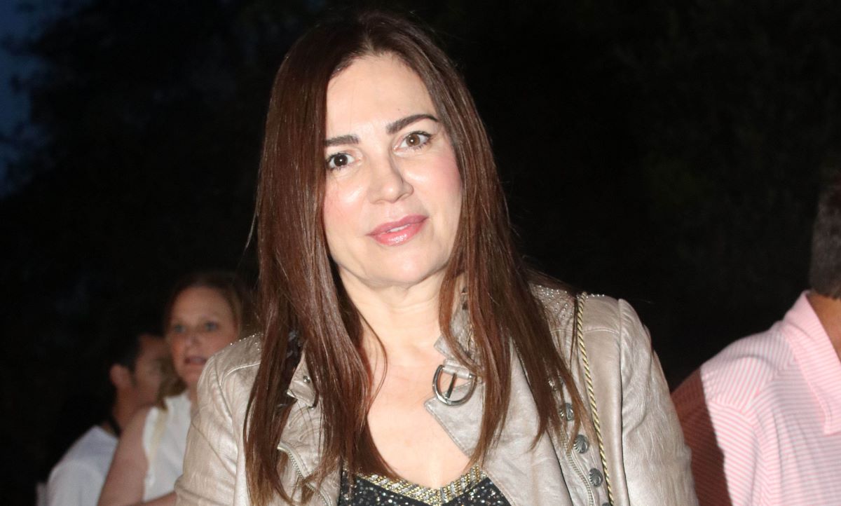 Βίκυ Φλέσσα: «Ο θάνατος είναι η προσγείωσή μου»