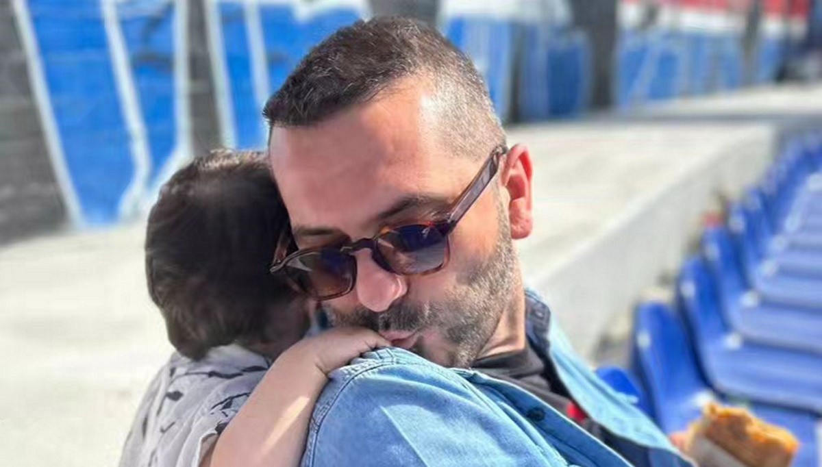 Λεωνίδας Κουτσόπουλος: Σε ποδοσφαιρικό αγώνα μαζί με τον γιο του