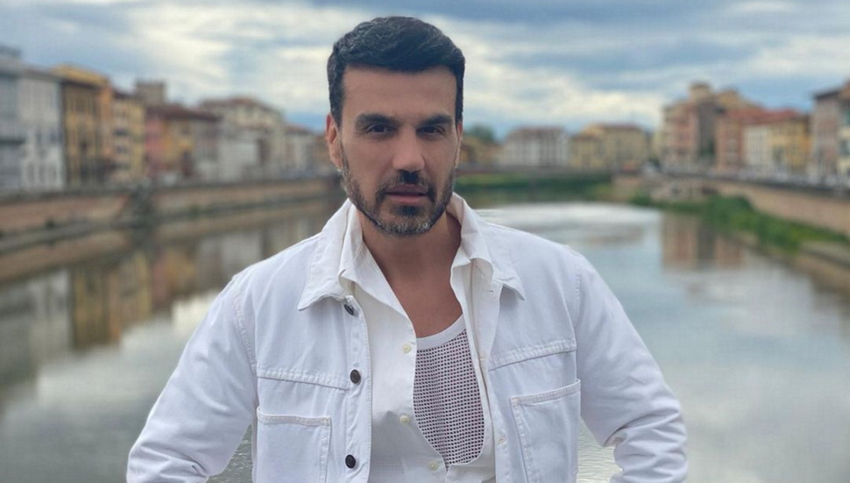 Παντελής Τουτουντζής: «Γεννήθηκα σε λάθος εποχή, ήταν πολύ vintage για ένα γκέι παιδί»