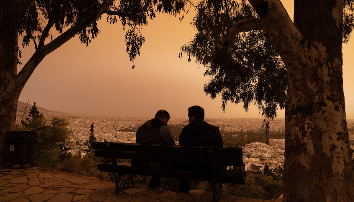 Η αφρικανική σκόνη «σκέπασε» και την Κρήτη – Συστάσεις για τις ευπαθείς ομάδες του πληθυσμού