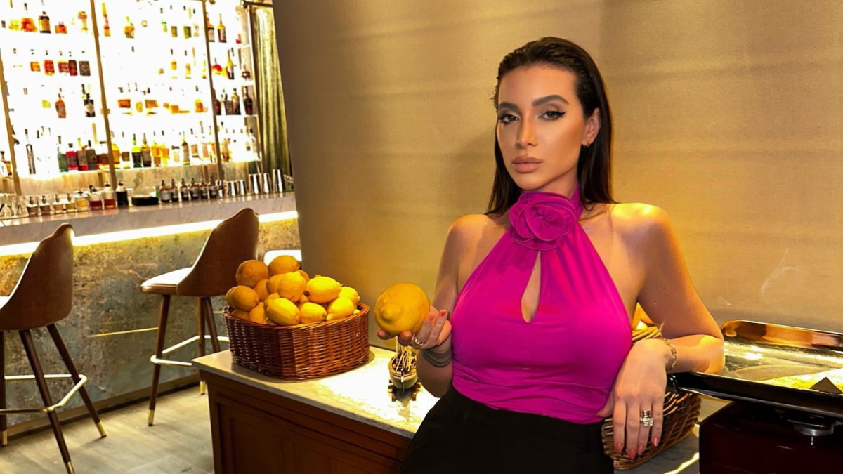 Αθηνά Βαφείδου: Η Ελληνίδα influencer που ακολουθεί το δικό της success story