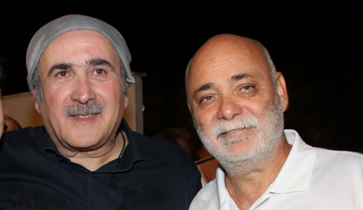 Λάκης Λαζόπουλος: «Η σχέση μου με τον αδερφό μου δεν ήταν εύκολη, δεν μπορώ να κάνω το “τσαντίρι” χωρίς εκείνον»