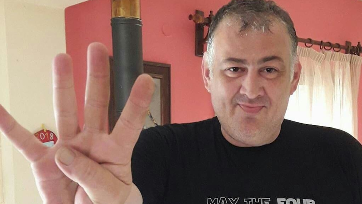 Πέθανε ο δημοσιογράφος Νίκος Τζαντζαράς