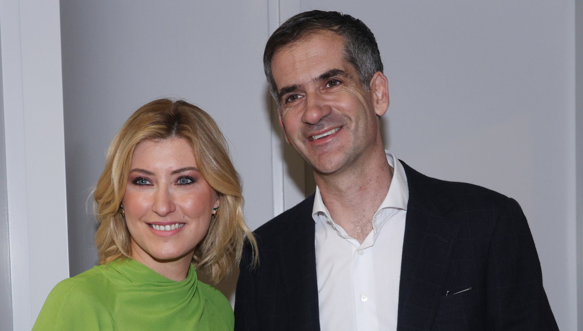 Σία Κοσιώνη: H γλυκιά φωτογραφία με τον Κώστα Μπακογιάννη και τον γιο τους για τη Γιορτή του Πατέρα