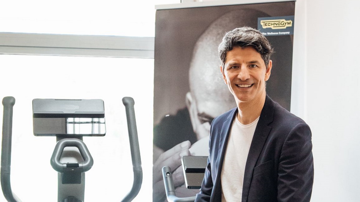 Ο Σάκης Ρουβάς και η Technogym συνεργάστηκαν για καλό σκοπό