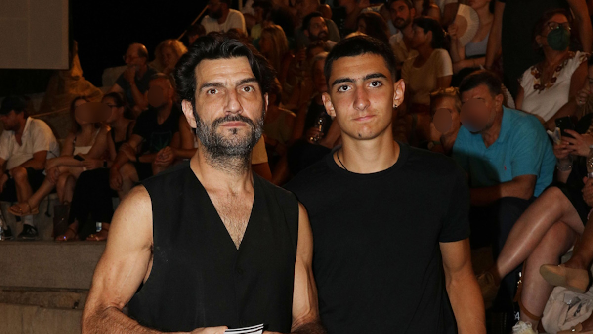 Νίκος Κουρής: Βραδινή έξοδος μαζί με τον γιο του, Πέτρο