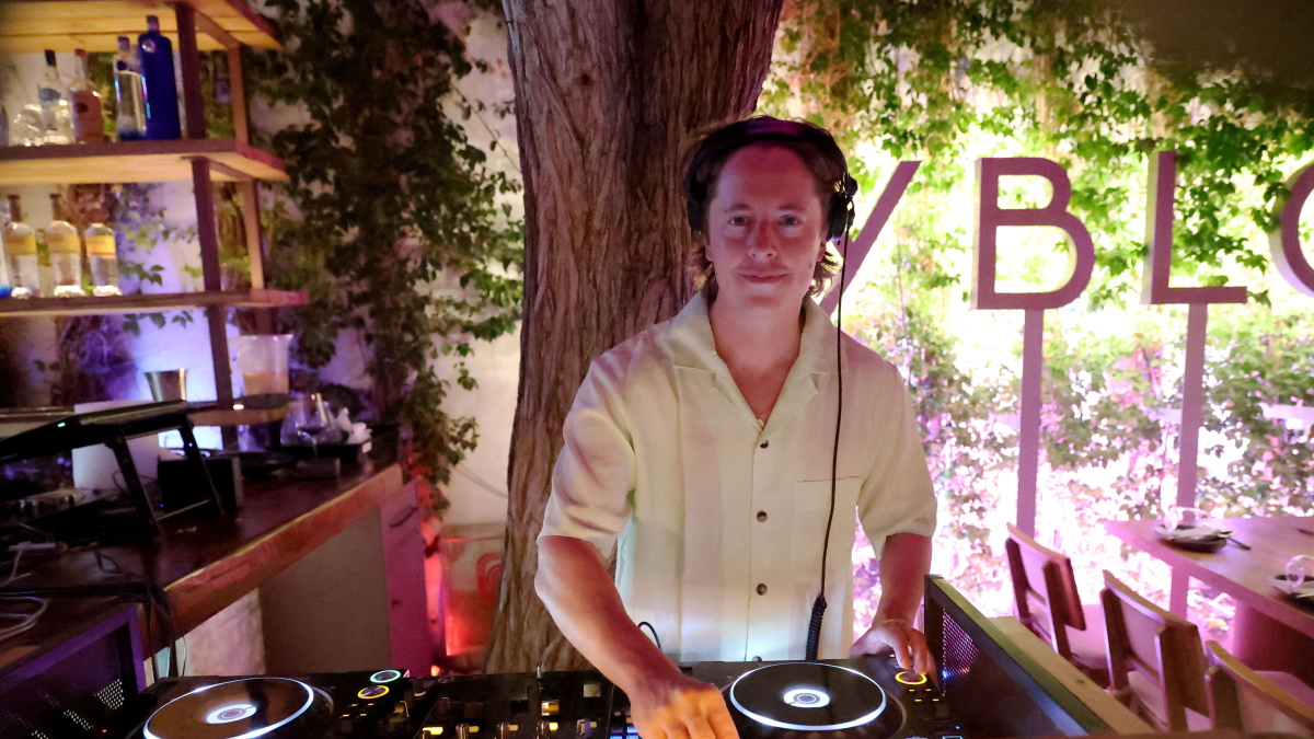 Πιέρ Σαρκοζί: Ο διάσημος Dj γιος του Νικολά Σαρκοζί ξεσήκωσε τη Μύκονο