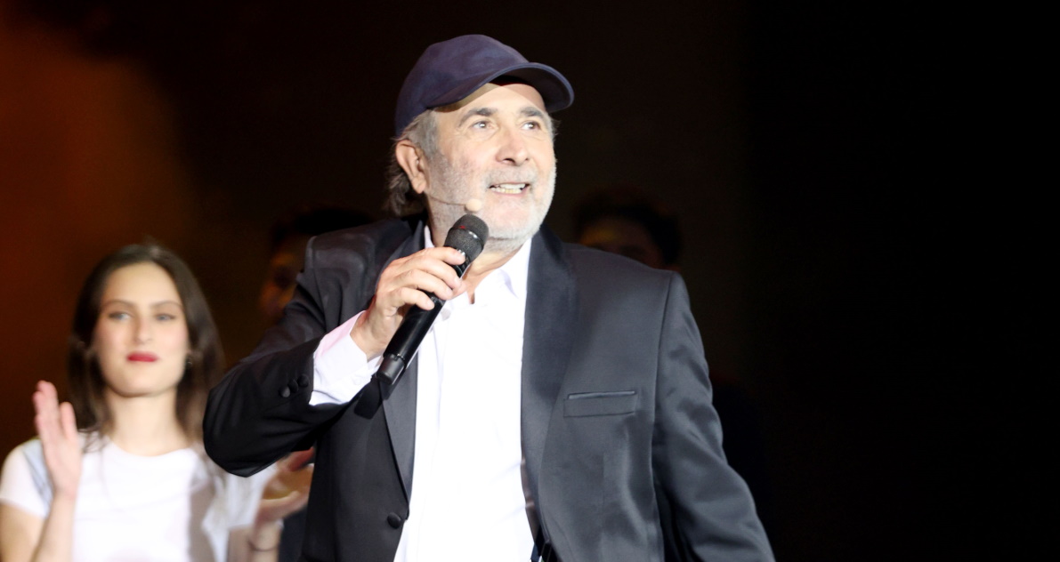 Λάκης Λαζόπουλος: Επιστρέφει στο Mega με το «Aλ Τσαντίρι»