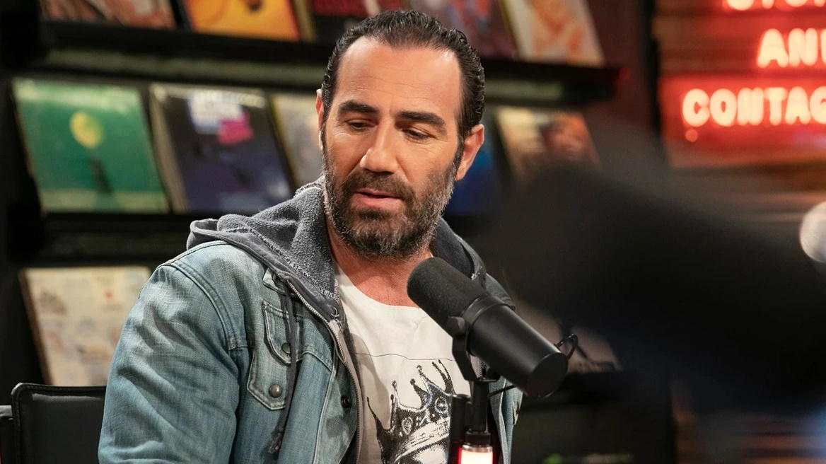 «Κόλαφος» η ανάρτηση του Αντώνη Κανάκη: «Ας αφήσουμε την οργή ήσυχη για άλλους λαούς που την τιμάνε»