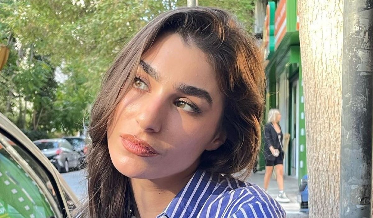 Χρύσα Μιχαλοπούλου: Xαλαρές στιγμές με τον γιο της στη θάλασσα