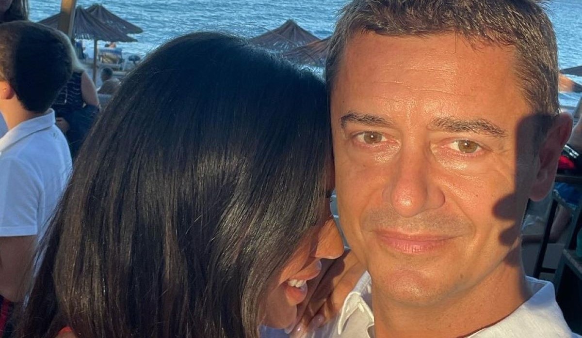Αντώνης Σρόιτερ: Έκανε βουτιά από το σκάφος αγκαλιά με τη σύζυγό του, Ιωάννα!