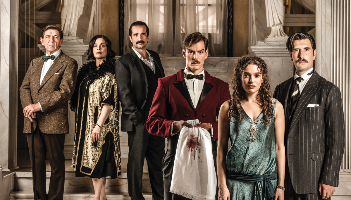 Grand Hotel: Η Ελένη ζήτησε λούσα από τον Νικόλα και το Χ την δίκασε – «Πάει το κορόιδο Ελένη…»