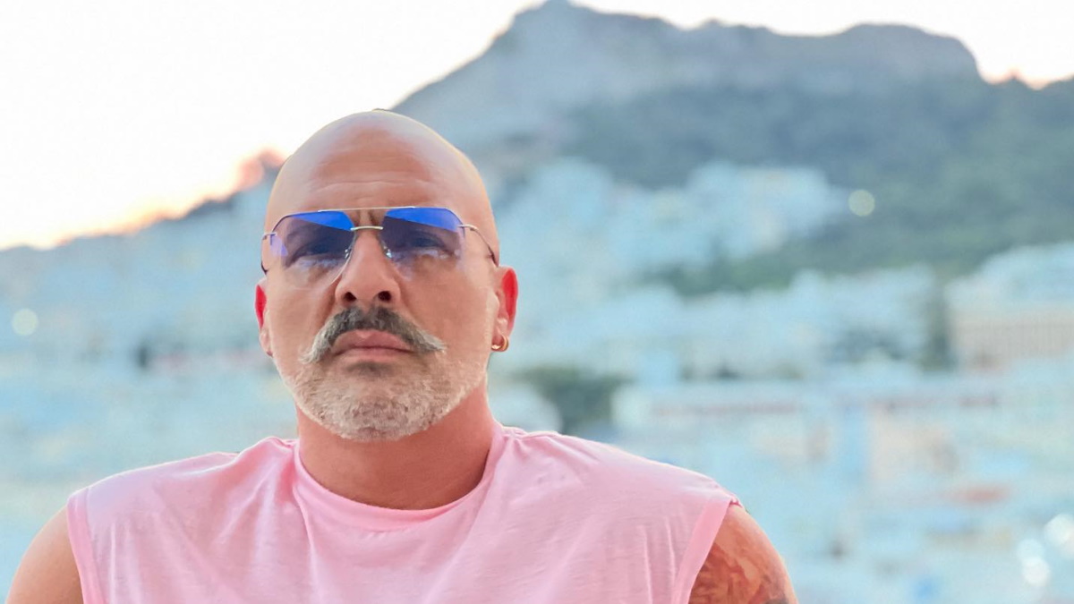 Νίκος Μουτσινάς: Το video της Barking Well για τα γενέθλιά του