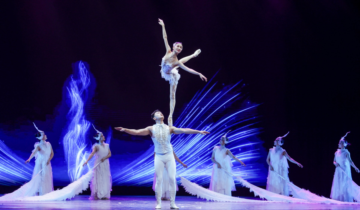 Το θρυλικό “Flying Fairy Chinese Acrobatic Show” έρχεται στην Ελλάδα