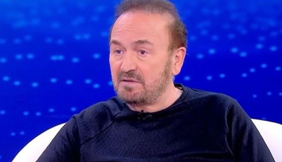 Σταμάτης Γονίδης: «Μπορεί να κάνω προσευχή με το κομποσκοίνι για ώρες. Η μετάνοια είναι που σε σώζει»