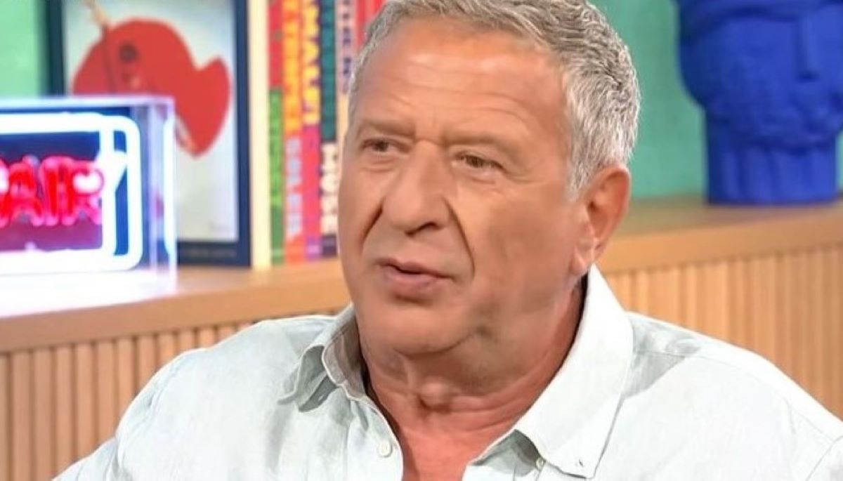 Κώστας Κόκλας: «Συναντάω συμμαθητές του γιου μου και γνωρίζουν ατάκες μου από τα “Εγκλήματα”, είναι απίστευτο»