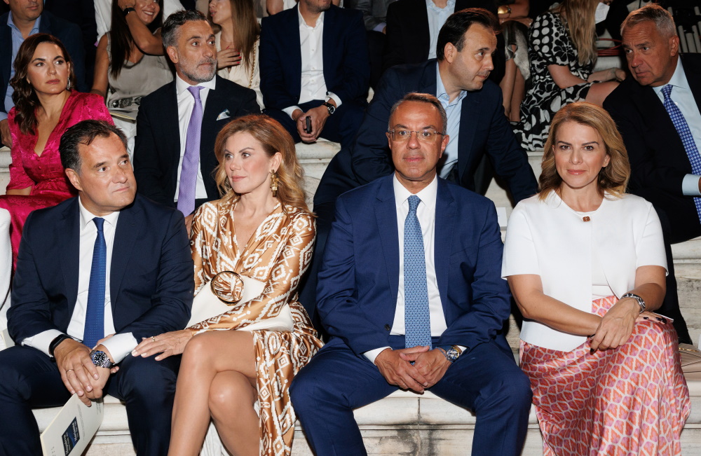 Οι Άδωνις Γεωργιάδης, Ευγενία Μανωλίδου, Χρήστος Σταϊκούρας, Άρτεμις Σταϊκούρα.