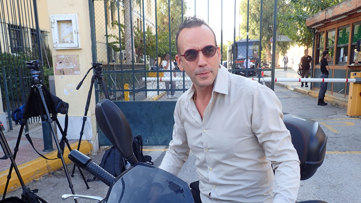 Πάνος Μουζουράκης: Κατέθεσε υπέρ του πατρός Αντωνίου στη δίκη