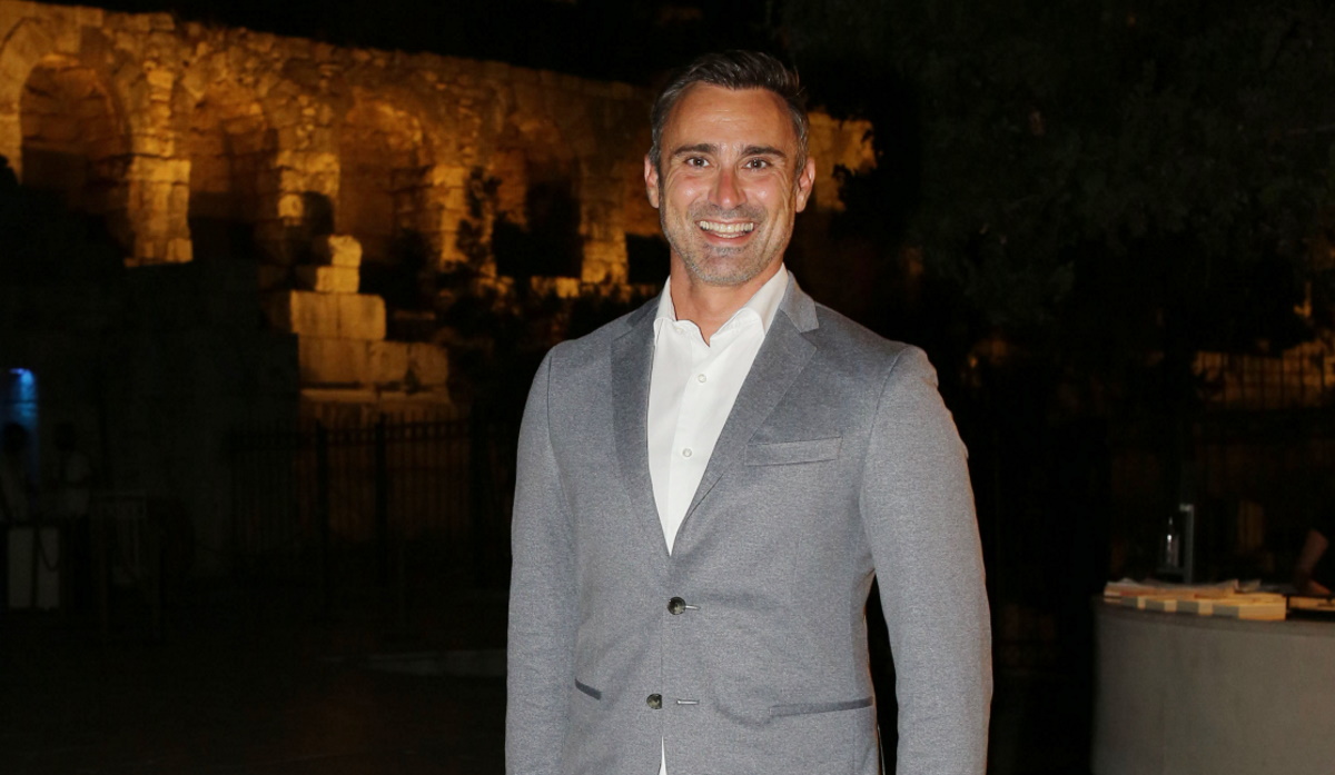 Γιώργος Καπουτζίδης: «Όταν ήμουν 22 ετών αποδέχθηκα τη σεξουαλικότητά μου»