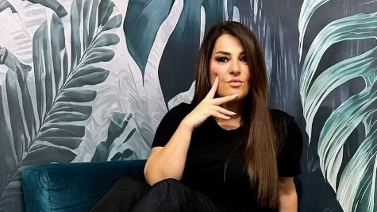 Κατερίνα Ζαρίφη: «Ξέρω ότι μπορώ μόνη μου να μεγαλώσω ένα παιδί. Ό,τι διαπόμπευση ήταν να γίνει έχει γίνει»