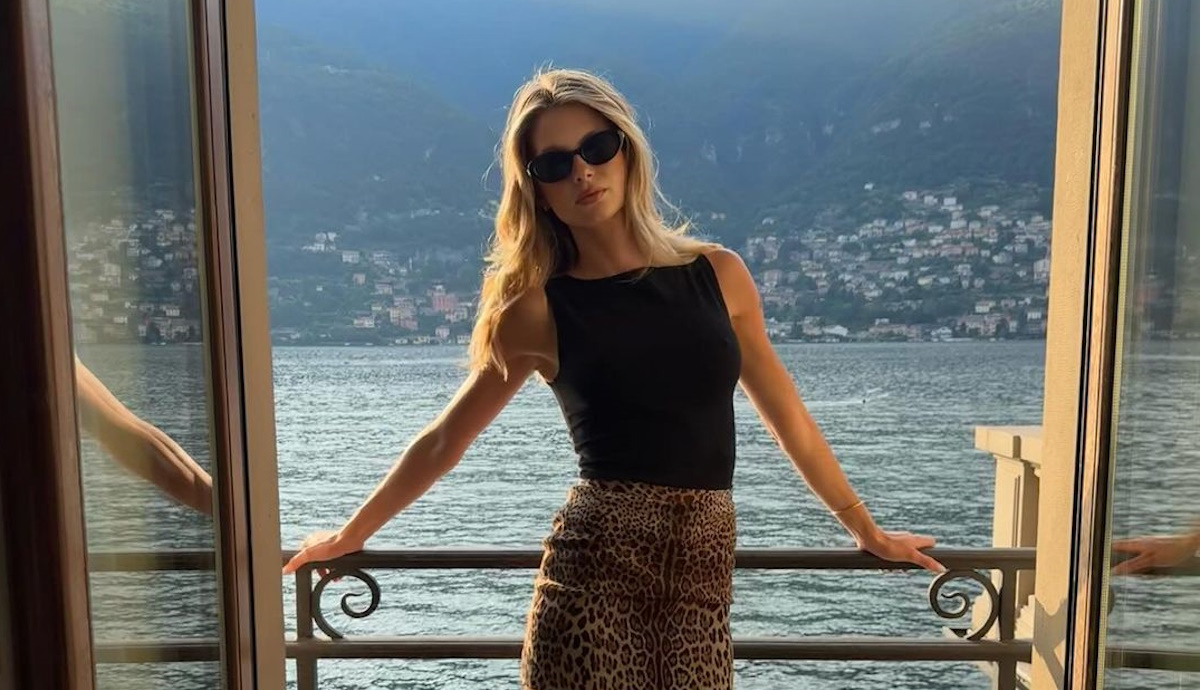 Αμαλία Κωστοπούλου: Μιλά για τη ζωή της στο εξωτερικό στο πρώτο της βίντεο στο Youtube – «Έχει αρχίσει να γίνεται οικονομικά δυσβάσταχτο να πληρώνω το ενοίκιο…»