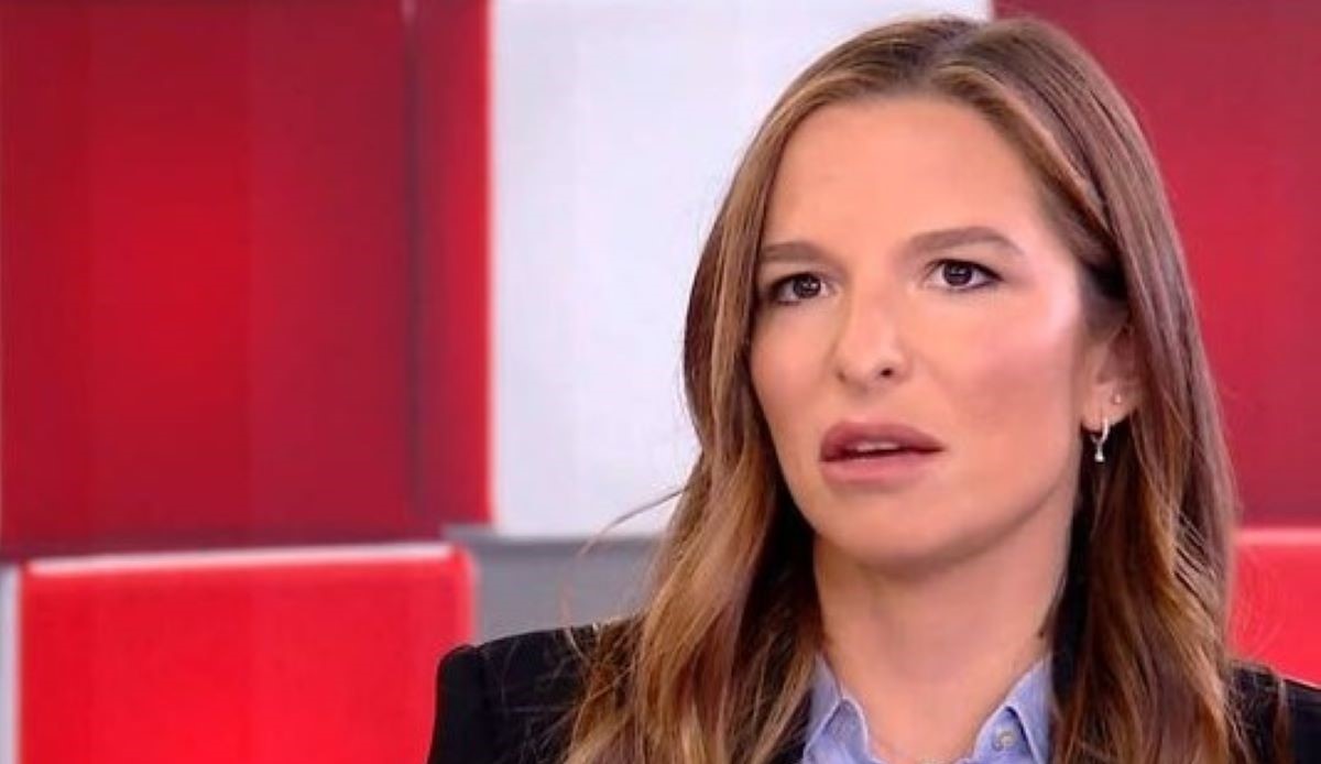 Εριέττα Κούρκουλου για την μαιευτική βία: «Στην Ελλάδα στις περισσότερες περιπτώσεις δεν ανήκει στις γυναίκες ο τοκετός τους»