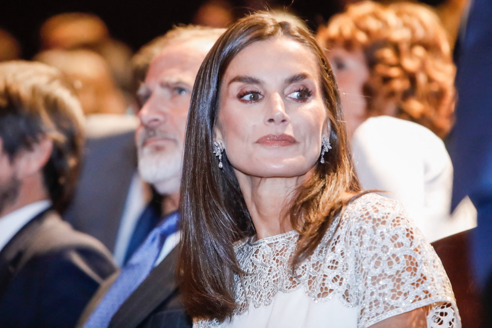 Η βασίλισσα Letizia της Ισπανίας, ο βασιλιάς Φελίπε της Ισπανίας στην απονομή των Εθνικών Βραβείων Πολιτισμού 2022 και 2023 στο μουσείο Reina Sofia στις 10 Οκτωβρίου στη Μαδρίτη.