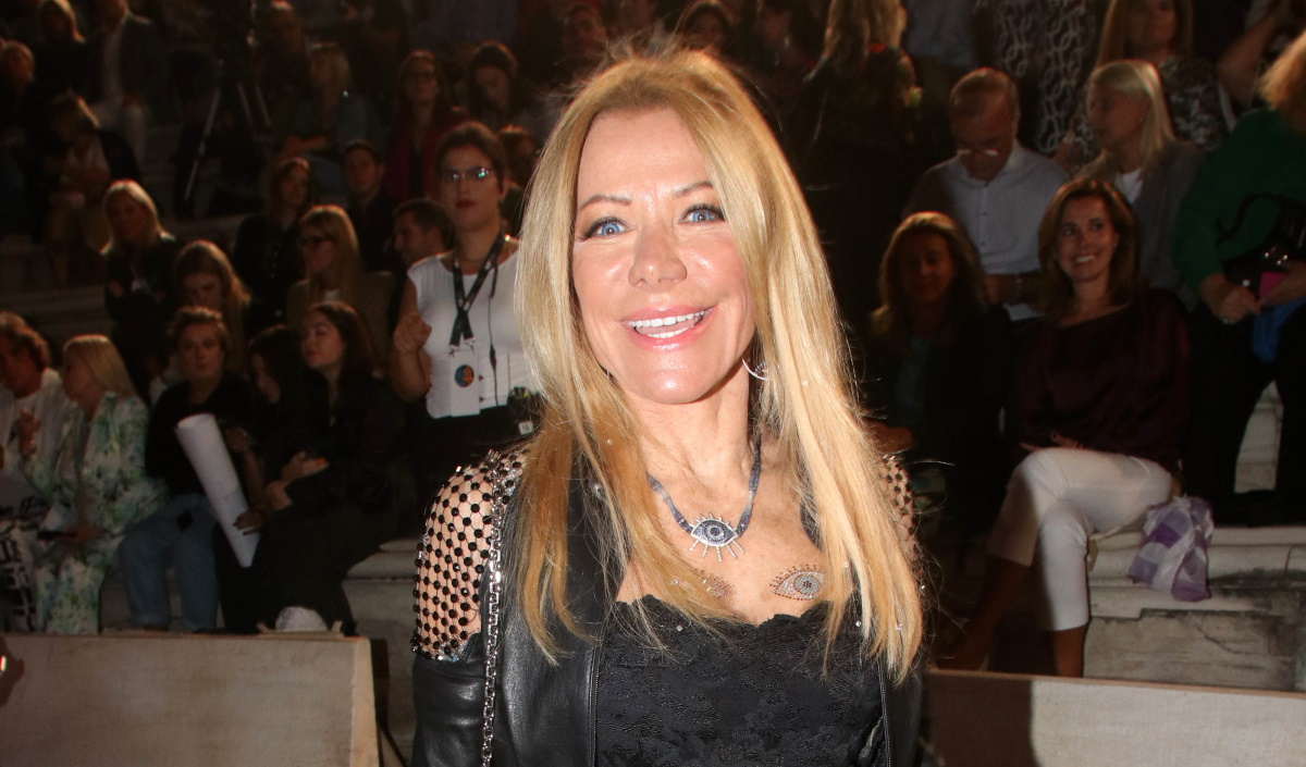 Μαριάννα Λάτση: Στο Ηρώδειο με chic μαύρη δαντέλα και «μάτια» από την κορυφή μέχρι τα νύχια