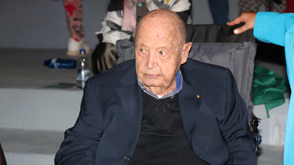 Σήμερα το τελευταίο αντίο στον Μίμη Πλέσσα