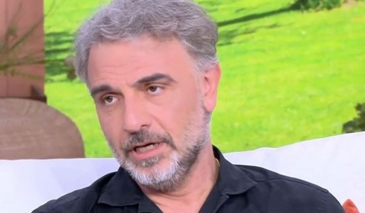 Φάνης Μουρατίδης: «Δεν βλέπω καθόλου τηλεόραση. Δυσκολεύομαι πολύ να κάνω καθημερινή σειρά»