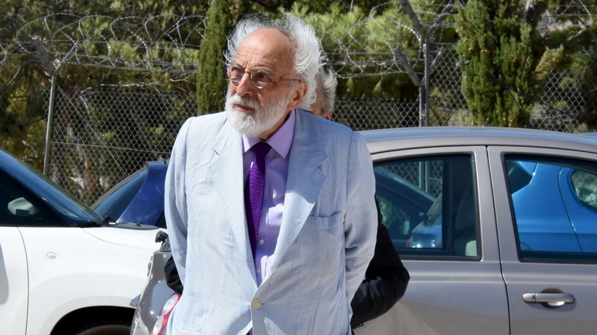 Αλέξανδρος Λυκουρέζος: «Η Αλίκη Βουγιουκλάκη πέθανε στην αγκαλιά της Ζωής Λάσκαρη»