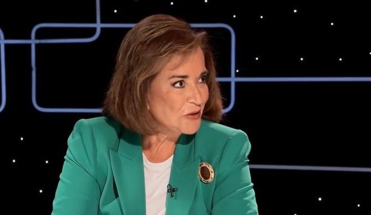 Ντόρα Μπακογιάννη: «Ήμουν τυχερή που ερωτεύτηκα δύο φορές» 