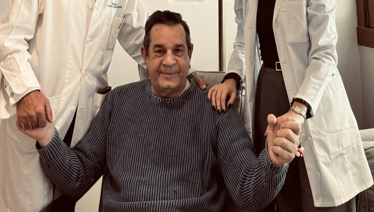 Σταμάτης Σπανουδάκης – Αποκαλύπτει την περιπέτεια της υγείας του: «Ήμουν στο κρεβάτι με πόνους,συγγνώμη για την απουσία μου»