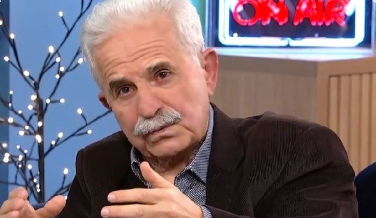 Μίμης Ανδρουλάκης: «Έπαθα ψυχοσωματικό σοκ στις φωνητικές χορδές. Είχα την αίσθηση ότι έρχεται κάποια παγκόσμια καταστροφή…»
