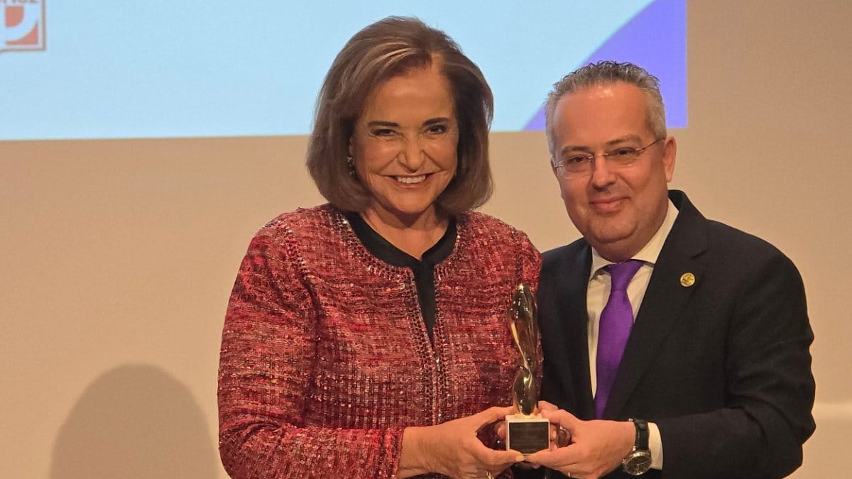 Συγκινεί η Ντόρα Μπακογιάννη: Η συμβουλή που της είχε δώσει πριν από χρόνια η μητέρα της