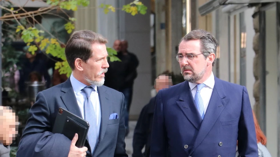 Η επίσημη ανακοίνωση της οικογένειας του τέως βασιλιά Κωνσταντίνου μετά την αναγνώριση της ελληνικής ιθαγένειας