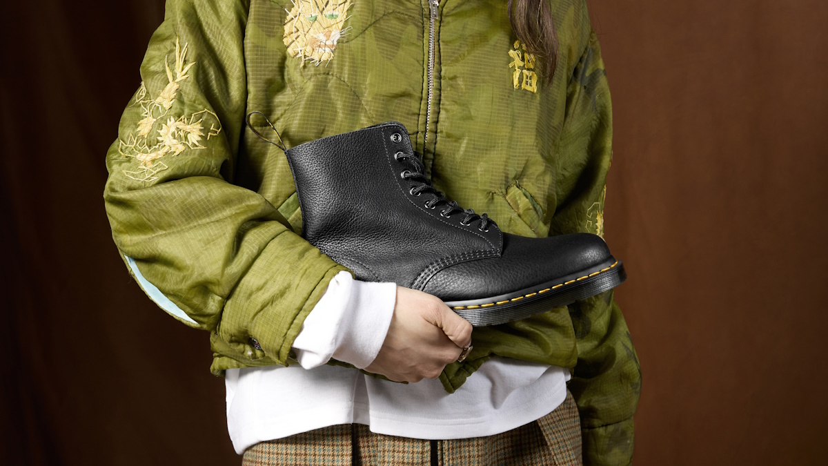 Dr. Martens Ambassador Leather: Tο θρυλικό brand επαναπροσδιορίζει την έννοια της άνεσης και του στυλ