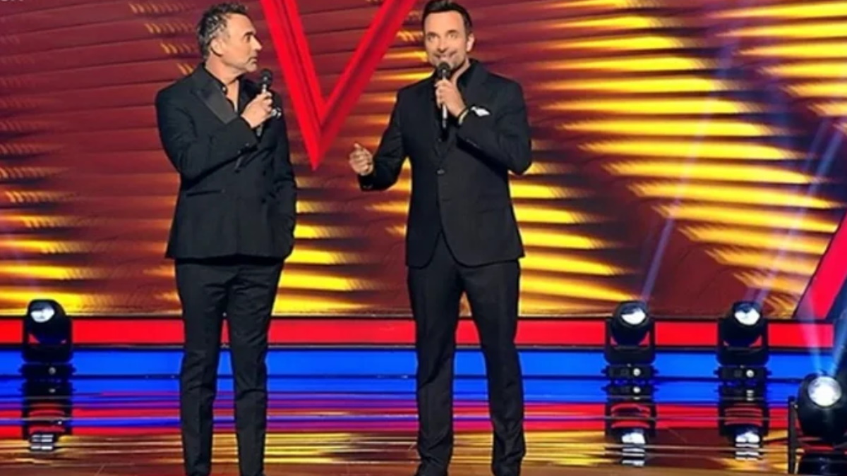 The Voice: Καπουτζίδης – Λιάνος διαγωνίστηκαν στην πιο εγκάρδια… καλησπέρα