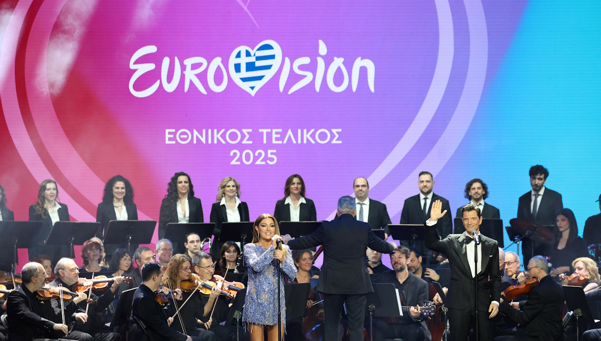 Eurovision 2025: Ο διερμηνέας της νοηματικής που έγινε viral στο TikTok!