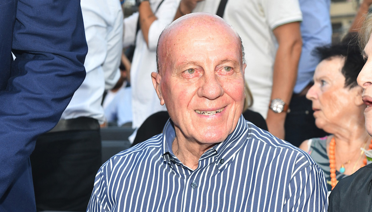 Μίμης Δομάζος: Όσα ανέφερε ο γιατρός που του έδωσε τις πρώτες βοήθειες – «Είναι μία δύσκολη μέρα»