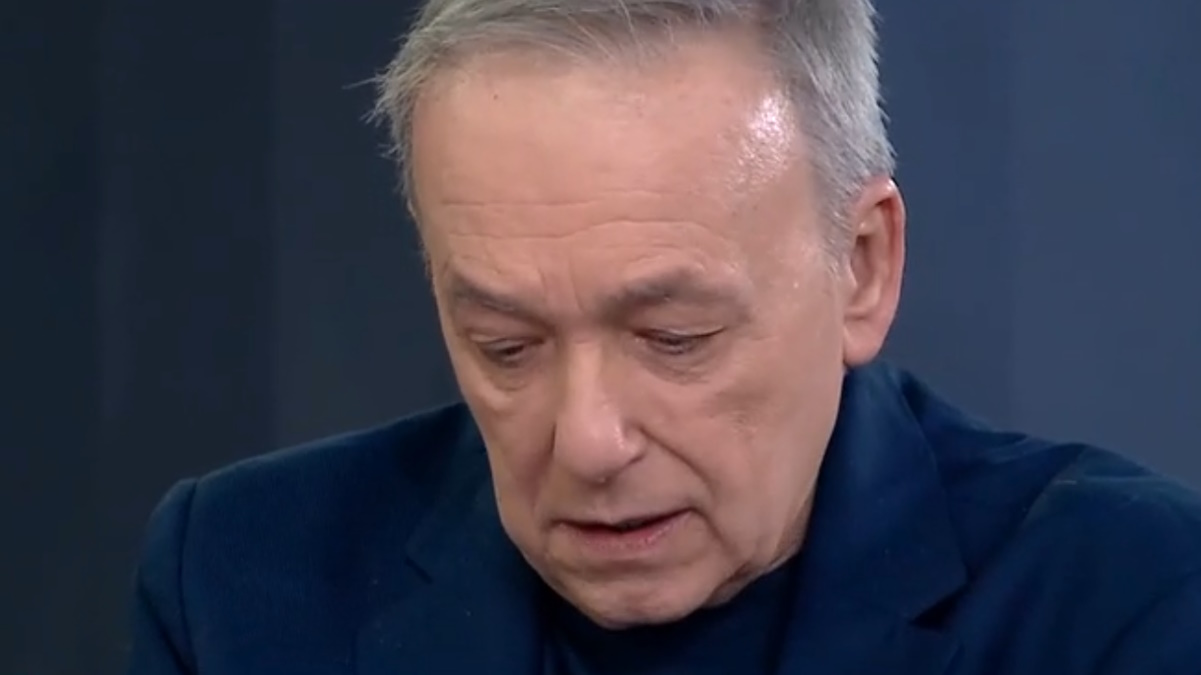 Λύγισε ο Ανδρέας Μικρούτσικος στην εκπομπή της Γιάμαλη: «Έχουν περάσει 5 χρόνια. Είναι ένα βασανιστήριο να παρακολουθώ τέτοια αφιερώματα»