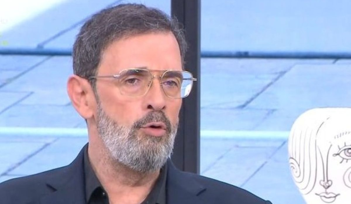Λεωνίδας Κακούρης: «Έχει περάσει σχεδόν όλο το ελληνικό θέατρο από την “Λάμψη”. Αναρωτιόμουν αν έκανα καλά που πήγα»