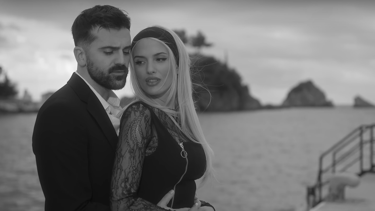 Κατερίνα Λιόλιου και Γιάννης Φακίνος μας λένε «Με ‘γειά σου» με ένα πολλά υποσχόμενο ντουέτο και το music video μόλις κυκλοφόρησε