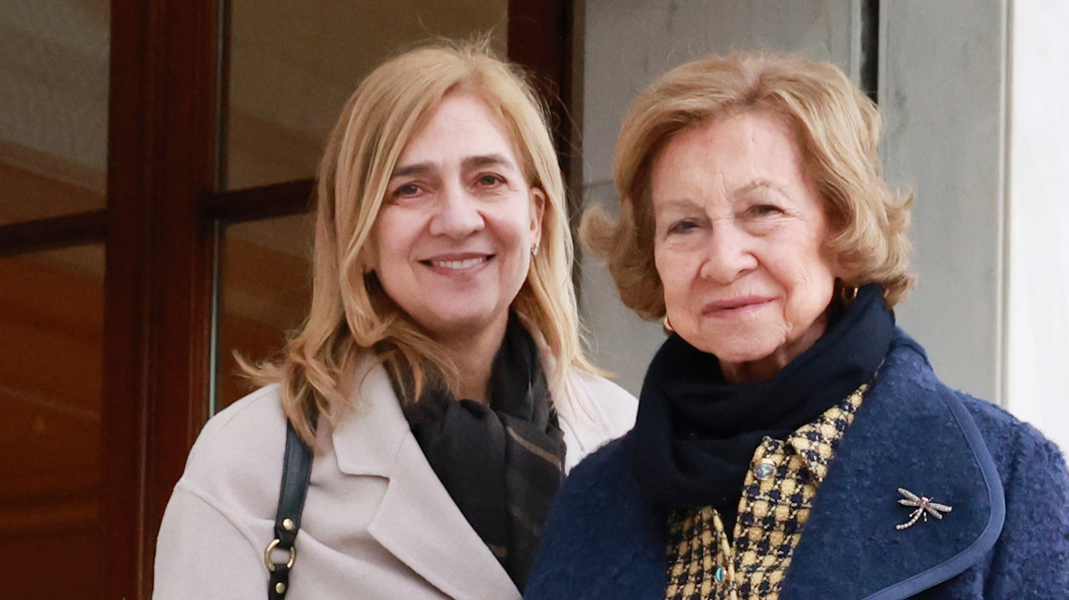 Βασίλισσα Σοφία: Η άφιξη στην Ελλάδα με την κόρη της, Ινφάντα Κριστίνα και την αδερφή της Ειρήνη