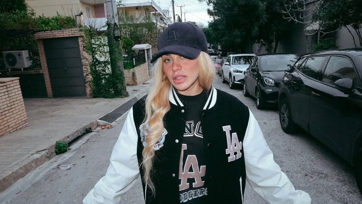 Tράκαρε η Κonnie Μεταξά 